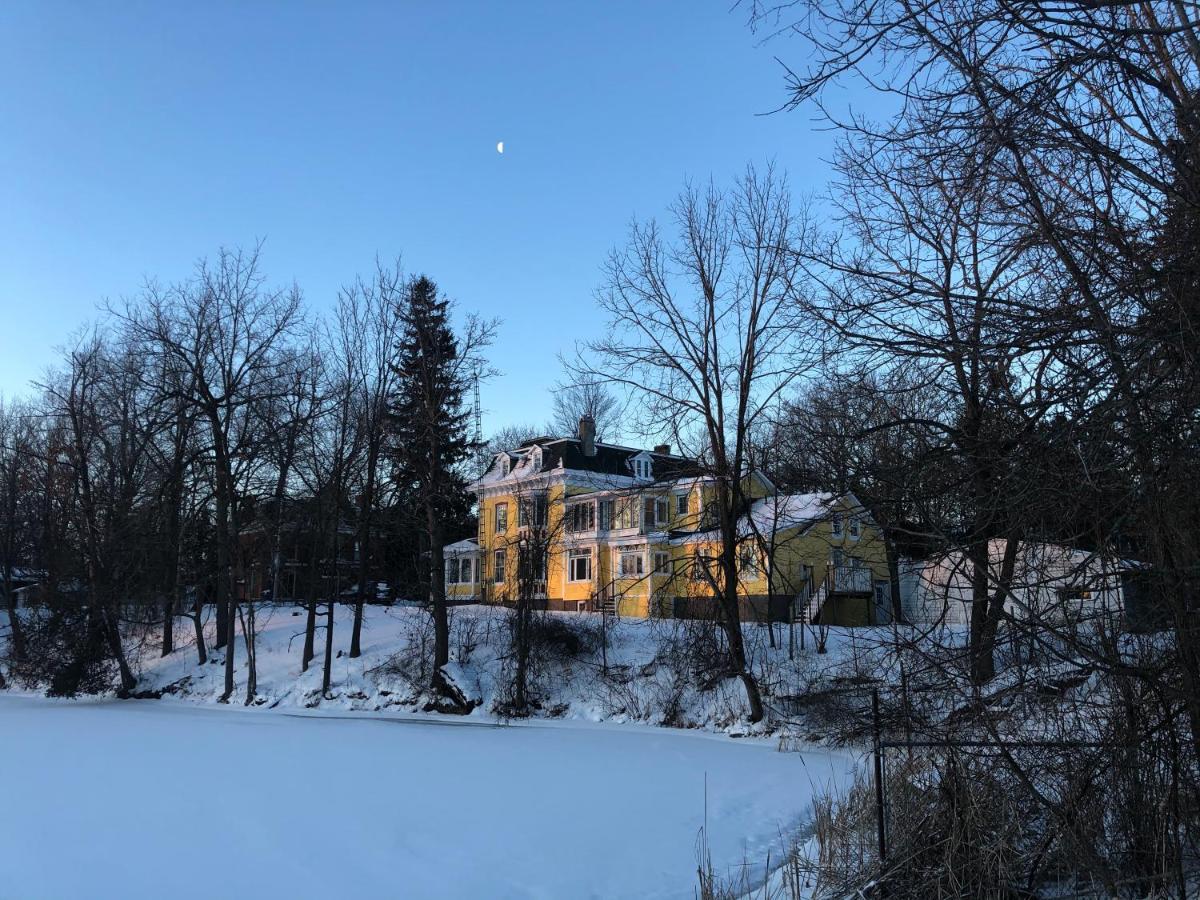 ガナノクエ Pangea House Bed & Breakfast エクステリア 写真
